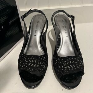 Karen Scott Womens Dressy Shoes Brooke Slingback Pumps Black